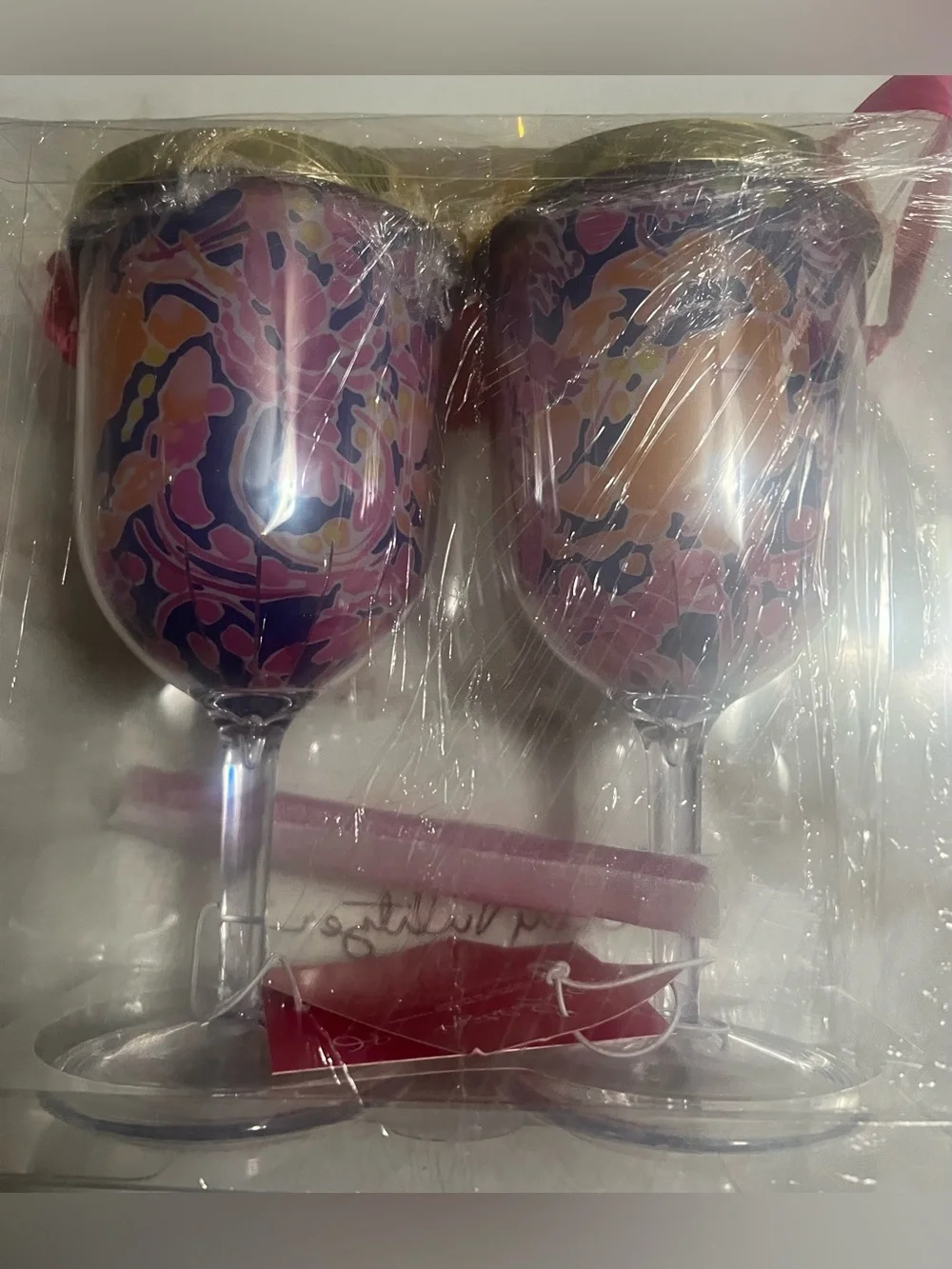 Lily Pulitzer Acrylic Catch And Release Sip Sip Wine Glasses Gold Lids Straw New